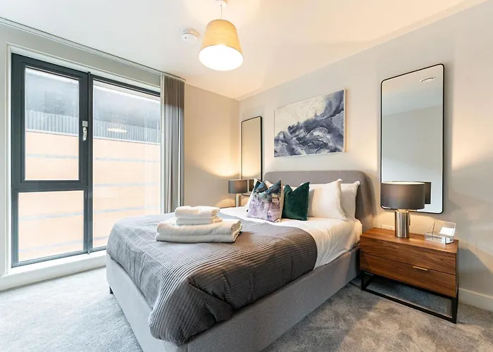 St Martin\'S Place 2 Bed Bham City With Free Parking