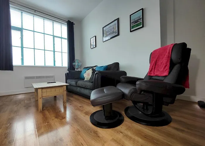 Pass The Keys Spacious Apartment Minutes To Birmingham Centre