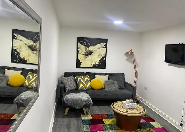 The Wells Apartment 2