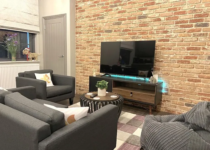 Brand New Silver Forge - Charming Two Bedroom Apartment - City Centre - Lux Apartment