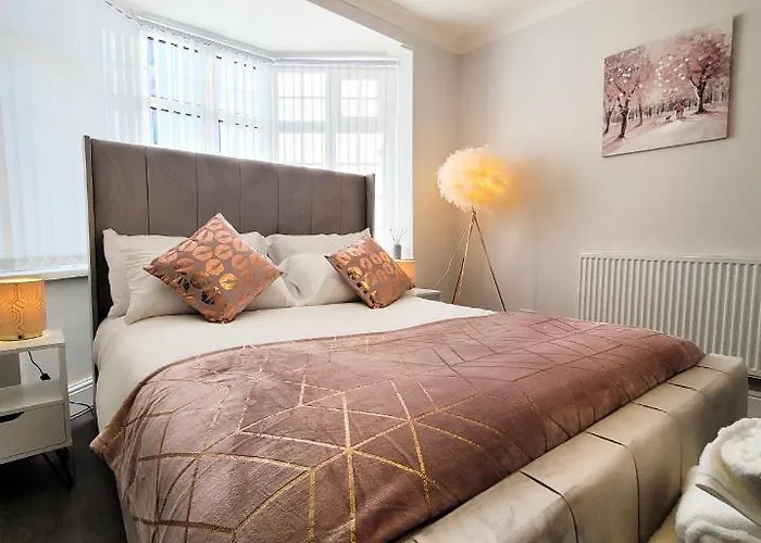 Large 5 Brh For Contractors,Families And Business Free Parking
