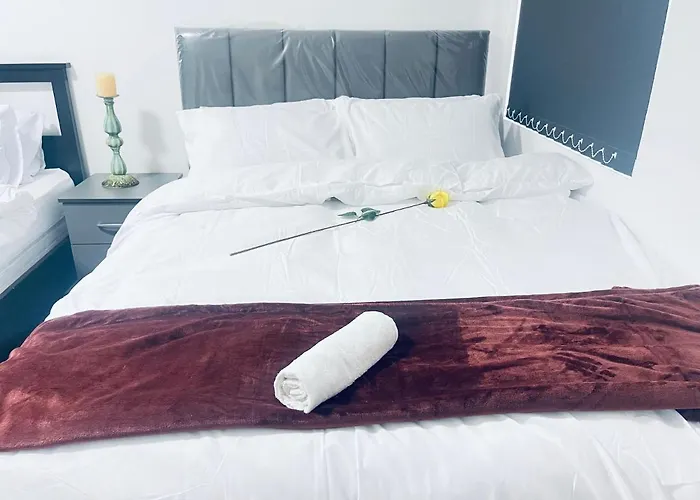 1 Bed Apartment With 2 Beds 1 Double Plus 1 Single