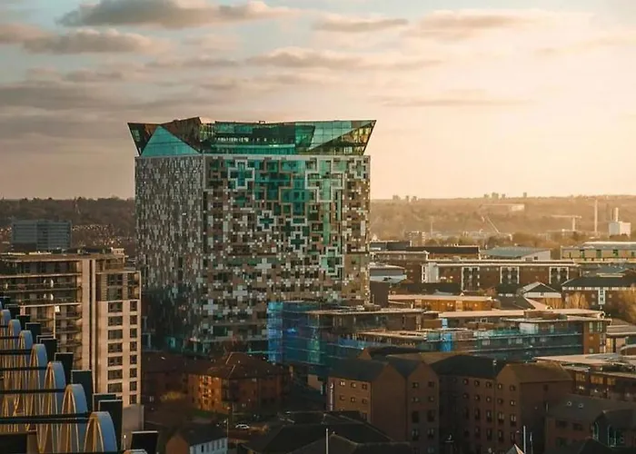 The Cube Side Apartments - One Bedroom With Balcony