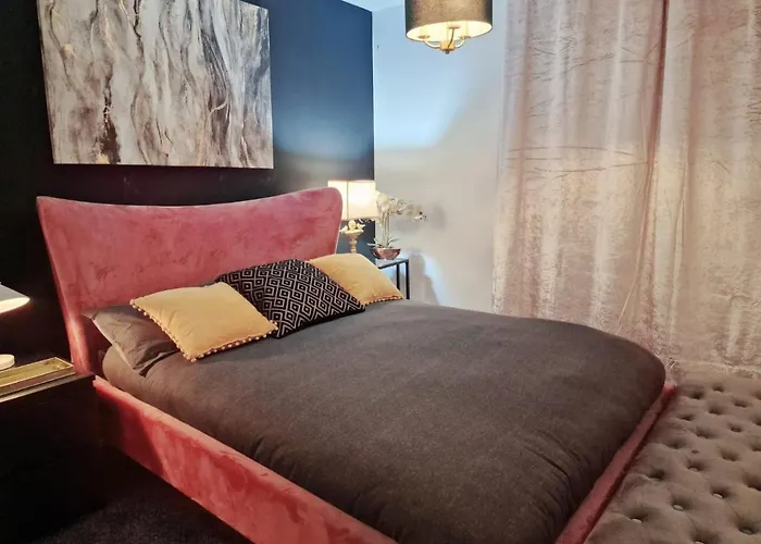 Top Rated Luxury Apartment In City Centre
