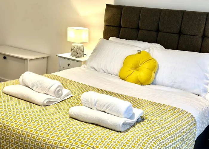 Munalux 2 Bed