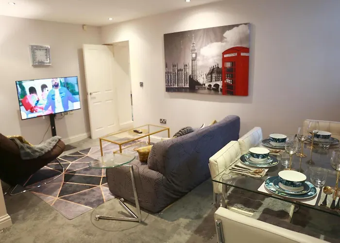 Home In Birmingham New Street