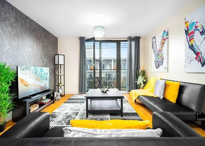 Cozy 2 Bed Arcadian Centre By Azura Nights