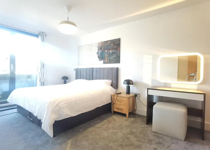 Celaka Birmingham Central Apartment