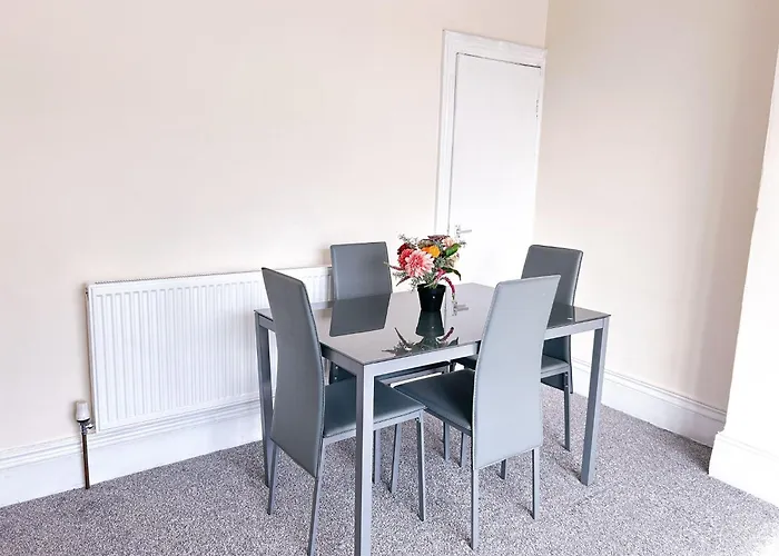 Lovely 2-Bed Apartment In Birmingham