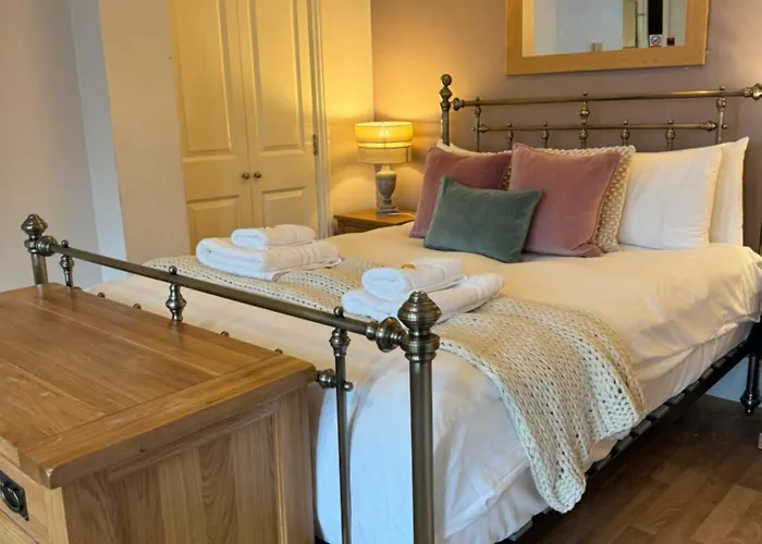 The Emerald Suite, Birmingham
