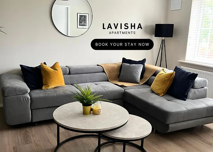 Stunning 2 Bedroom City Centre Apartment With Free Parking
