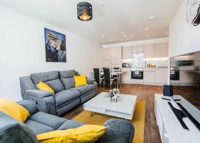 Contemporary 2 Bedroom Apartment - Birmingham City Centre - Digbeth Bullring
