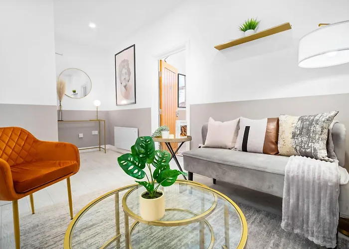 Luxury Apartment - Wifi - Smart Tv - Near City Centre - 2Mr