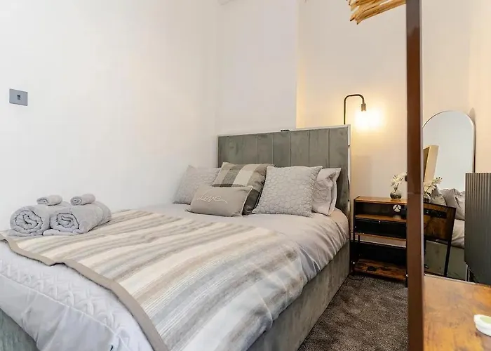 Captivating 2-Bed Apartment In Birmingham