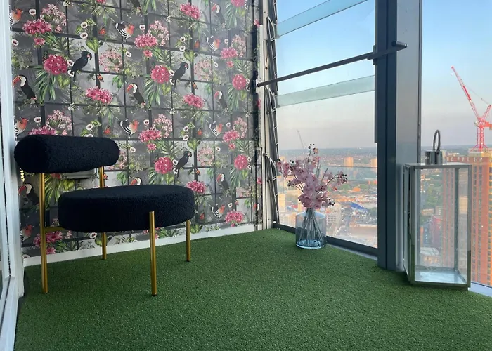 Simply Stunning Jacuzzi Apartment With Panoramic View