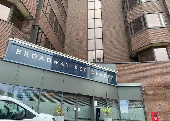 Birmingham City Centre Apartment - Broad Street