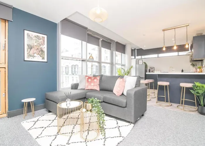 K Suites - Temple Street