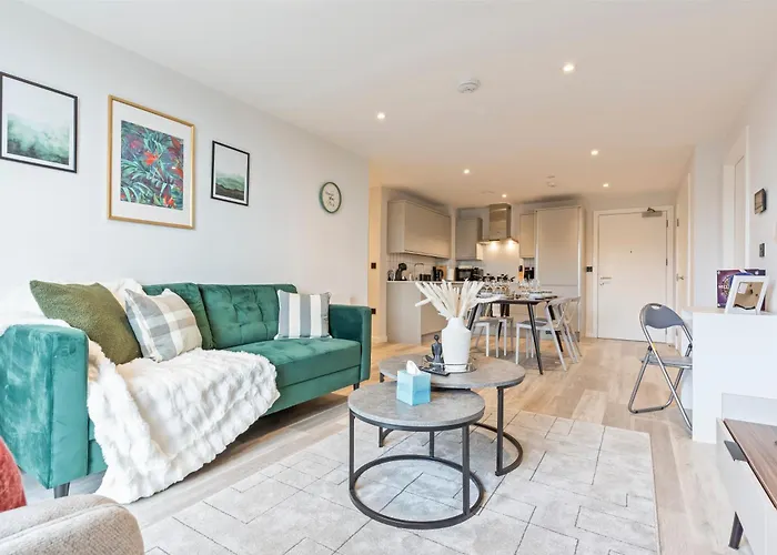 Meadow Haven 2 Bath 2 Bed - Onstreet Park- Netflix