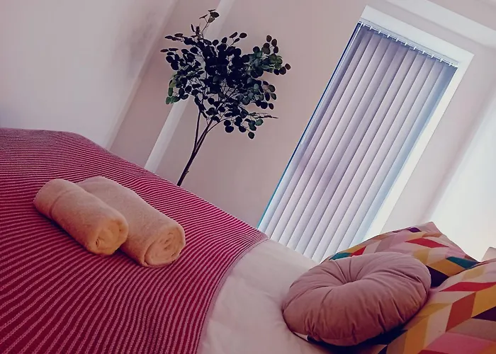 City Centre Apartments, Free Parking - Quality City