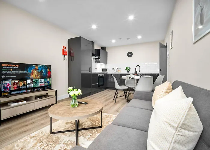 New Luxury Apartment - Two Bedroom - City Centre - Jq 7Ah