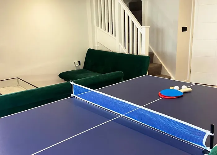New 2 Floor Duplex With Pool Table & Sky Terrace