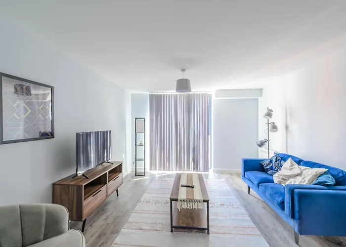 Bright 1 Bedroom Apartment, Central Birmingham