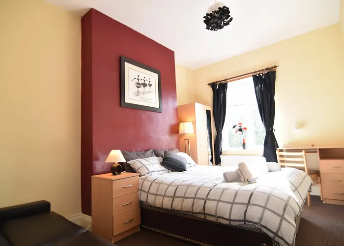 Manu\'S Place Shared Apartments