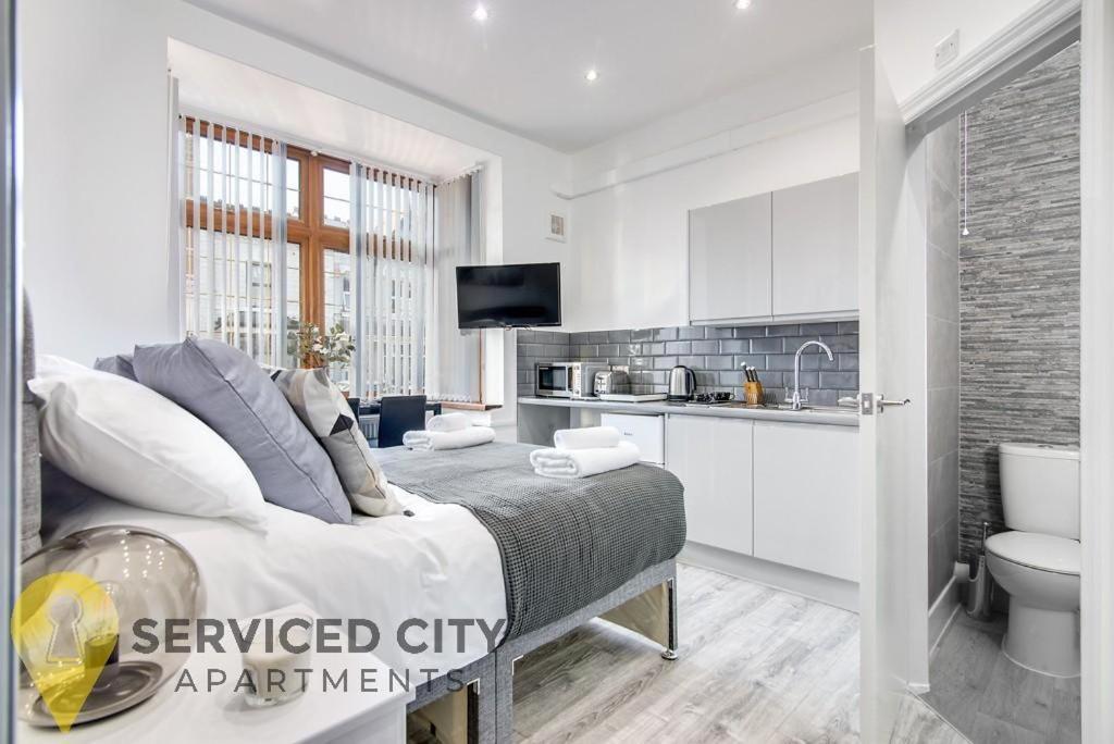 Sca-stunning Edgbaston Studio A Birmingham