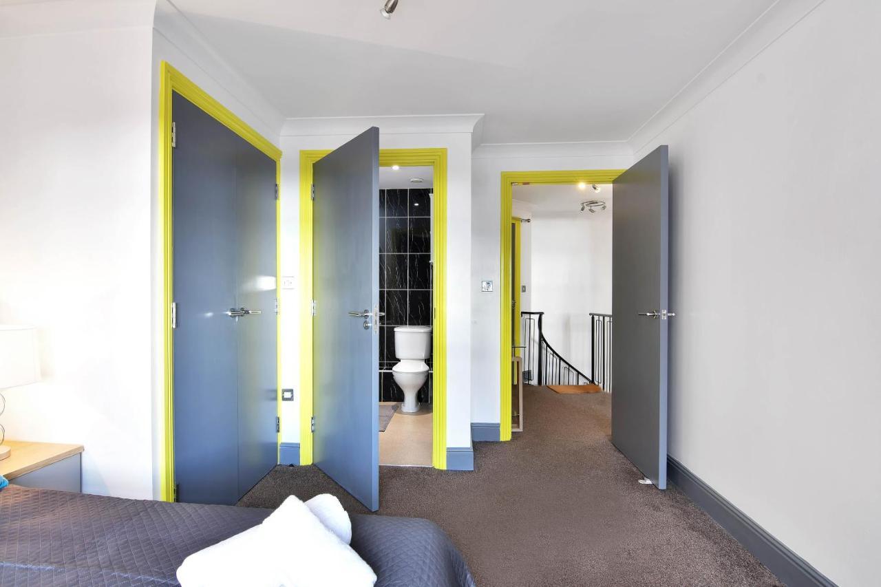 Xclusive Living In Centre, The Qube * Birmingham