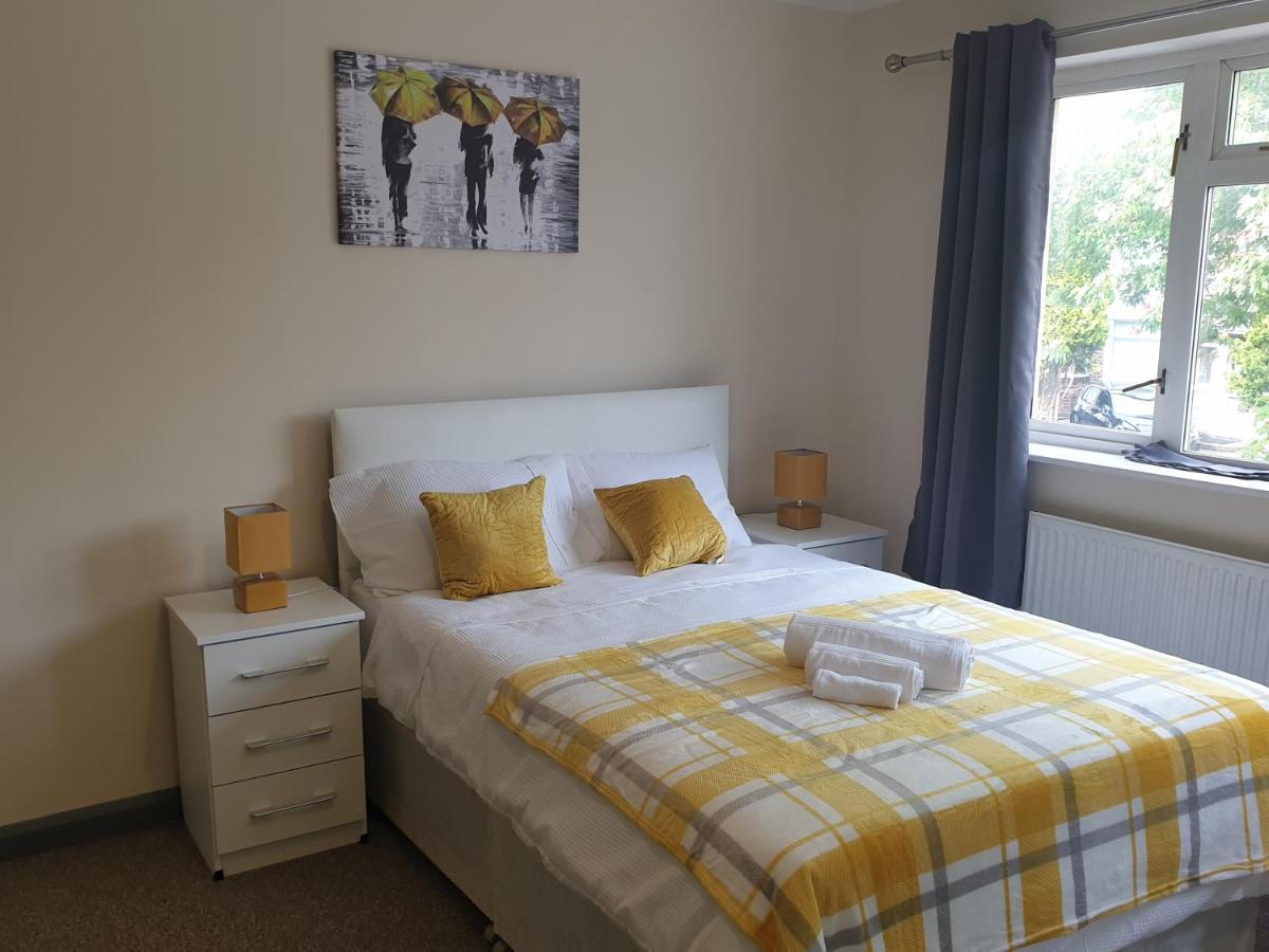 Budget In Kings Health, 20 Mins From City Centre Birmingham