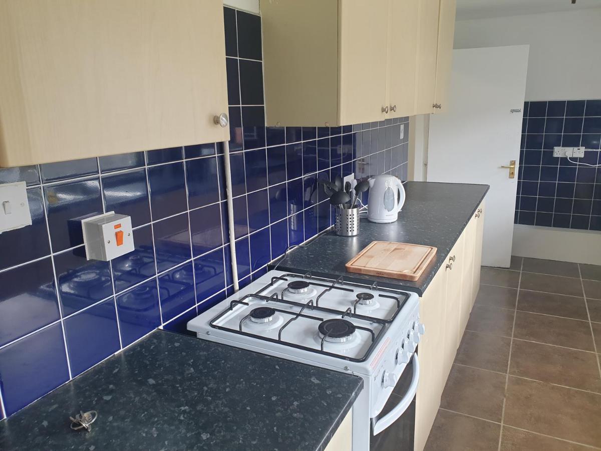 Holiday home Budget In Kings Health, 20 Mins From City Centre *