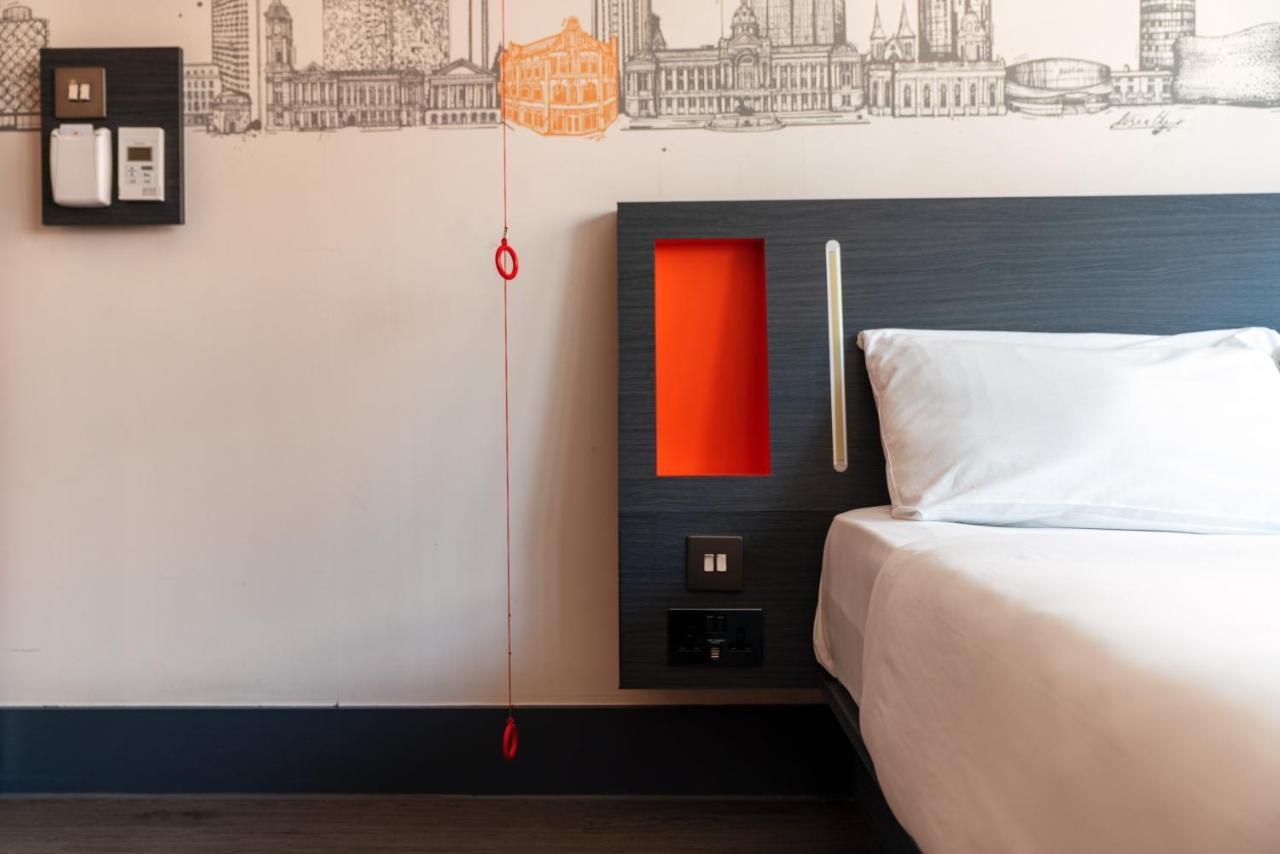Hotel Easyhotel 3*