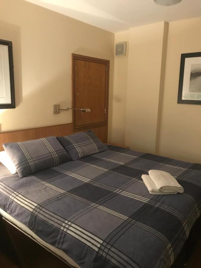 Shanahans B&B With Sports Bar 3* Birmingham
