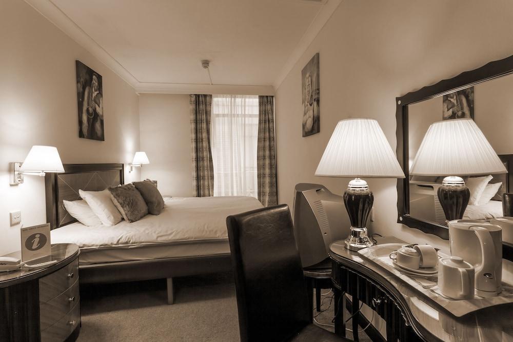 Britannia New Street Station Hotel 3*