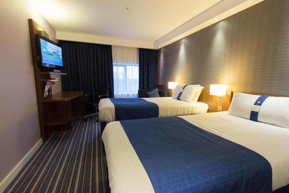 Express South A45, An Ihg