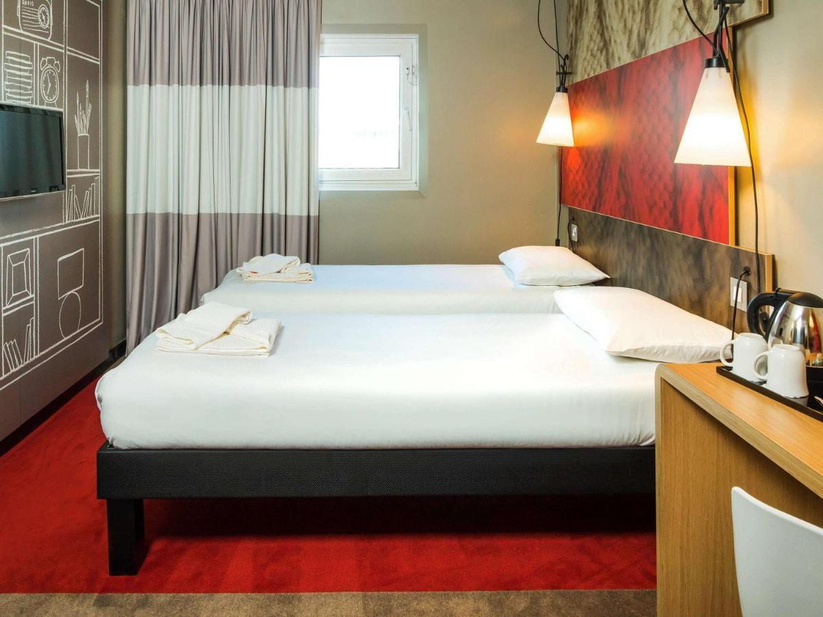 Ibis Bordesley Hotel 3*