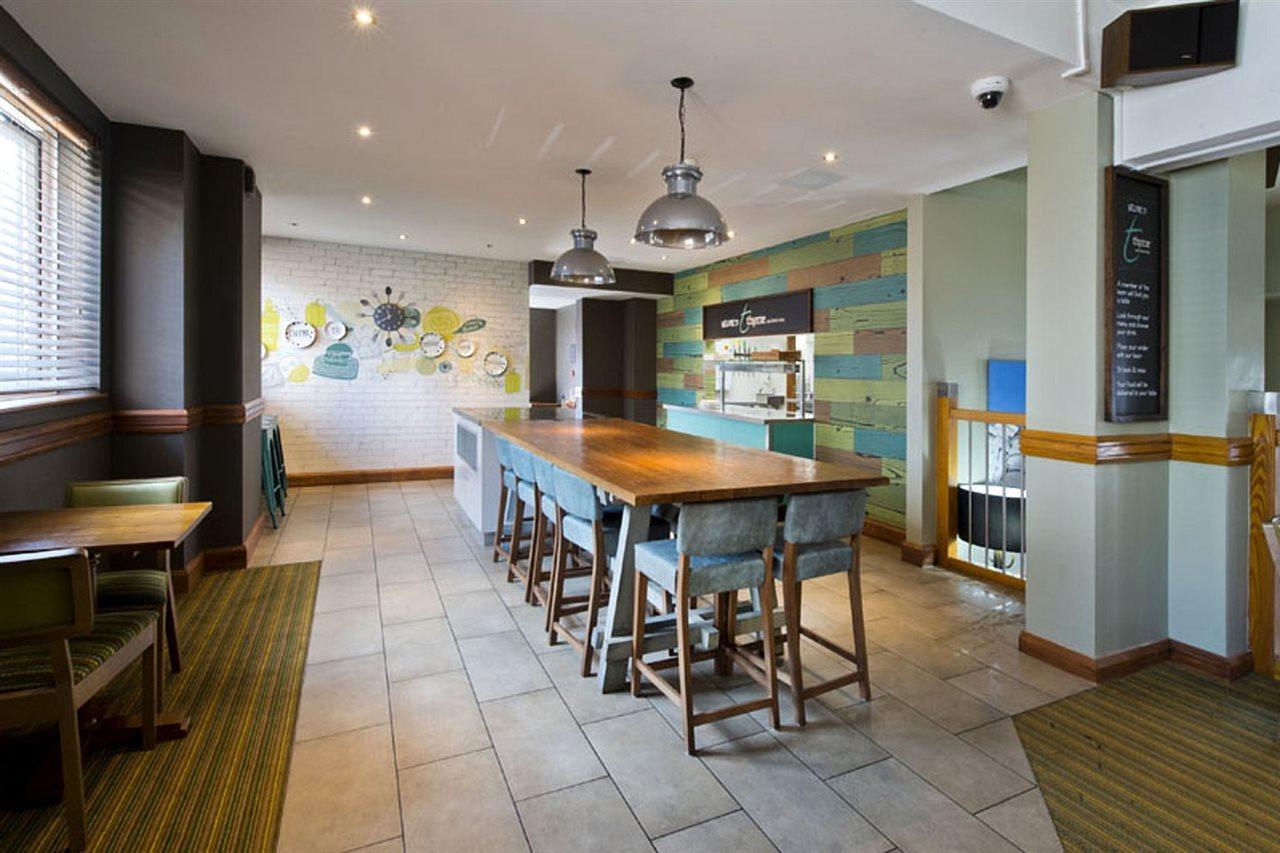 Premier Centre Bridge Street 3*