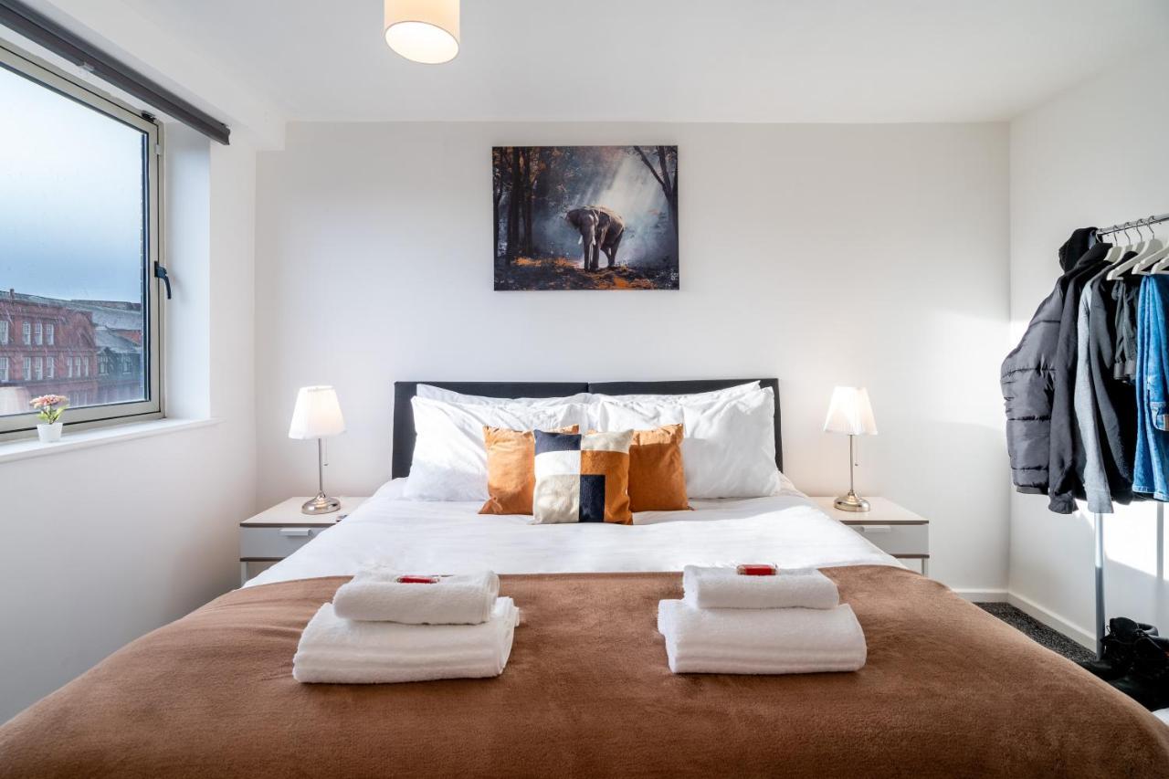 Apartment Contemporary 2-bed City-centre With Parking - Close To New Street *