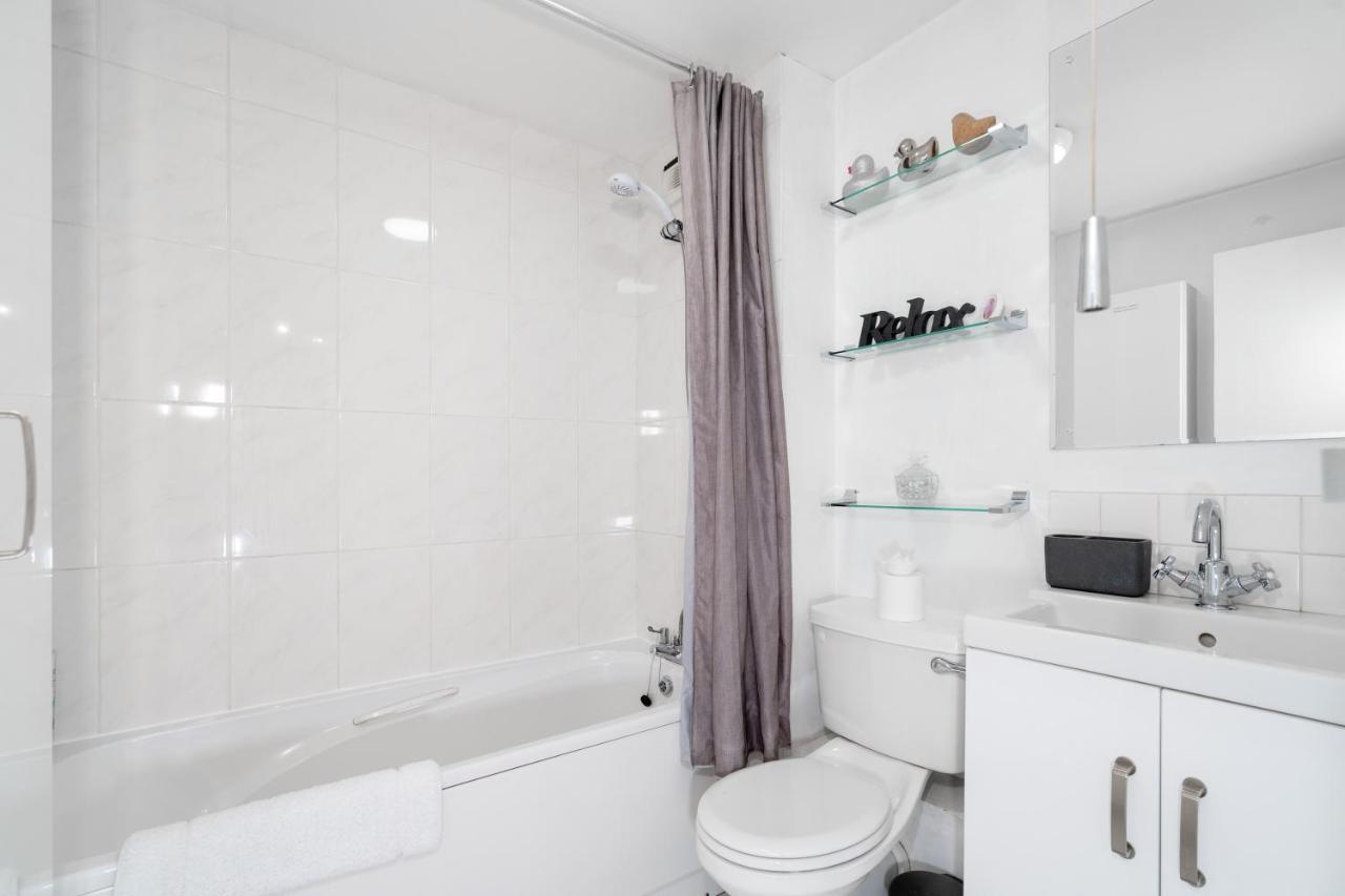 Contemporary 2-bed City-centre With Parking - Close To New Street *