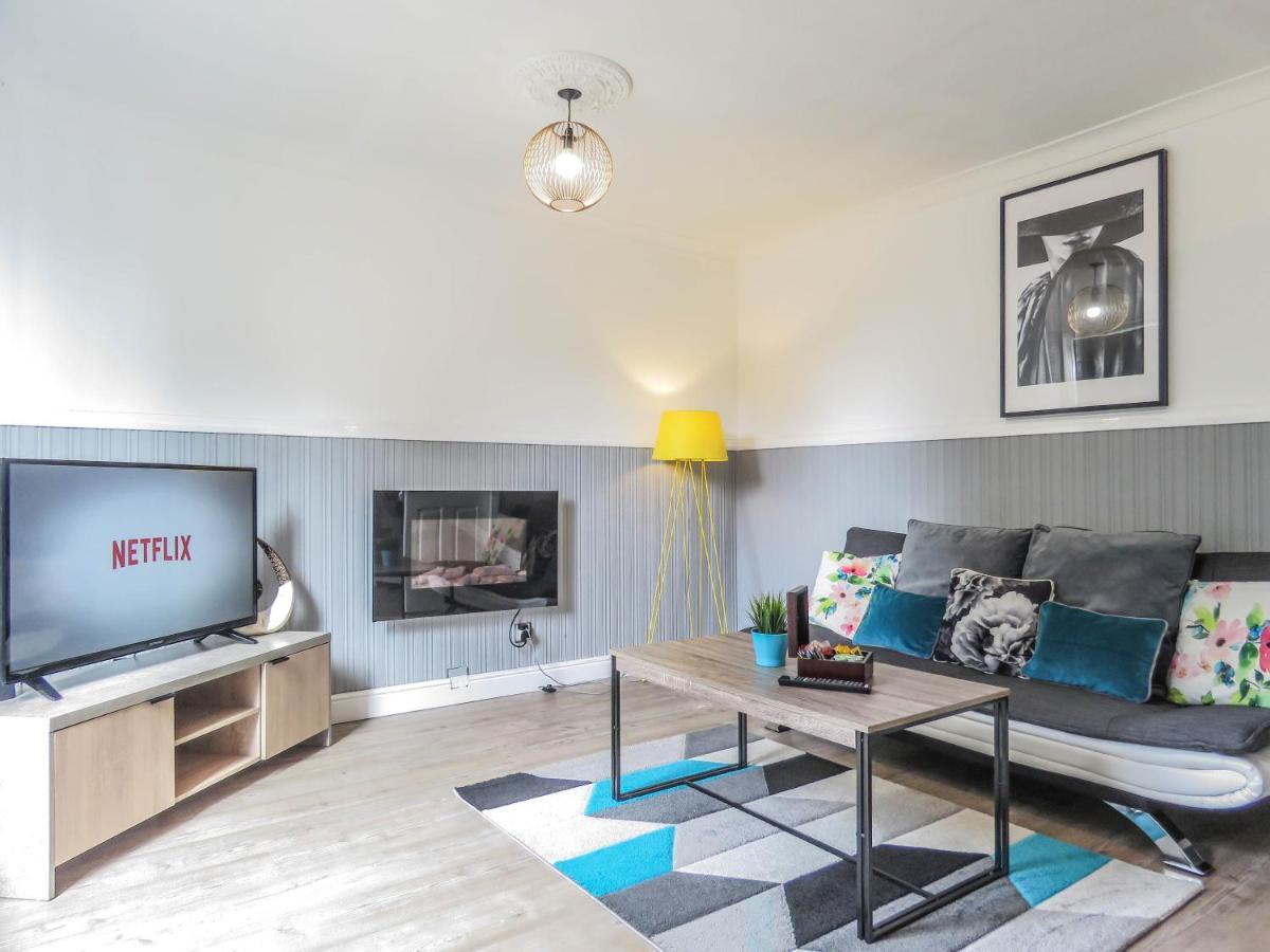 Tudors Esuites City Centre Apartment