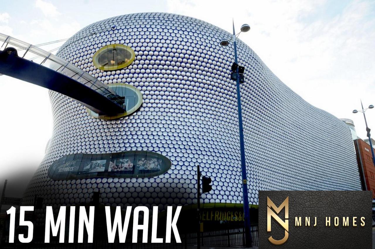 Beautiful Flat In City Centre, Sleeps 9, Free Car Parking ! Apartment Birmingham