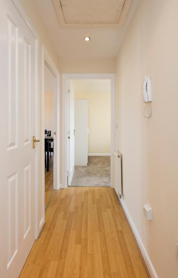Business Hub: Spacious 2-bedroom Near Nec & Centre * Birmingham