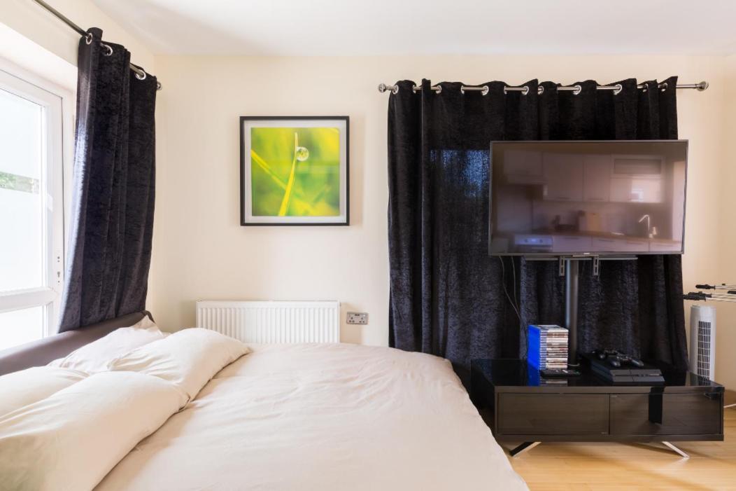 Umbrella Private Apartment Birmingham
