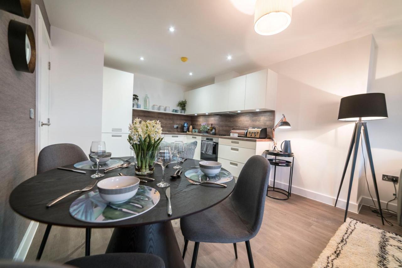 Seven Living Brindley Place Apartment Birmingham