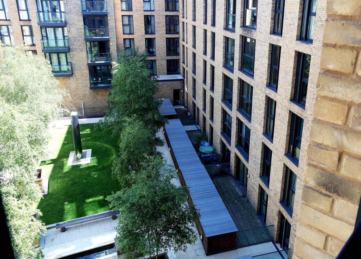 Absolute On Essex: Chinatown Hub With Free Wi-fi And Parking Apartment