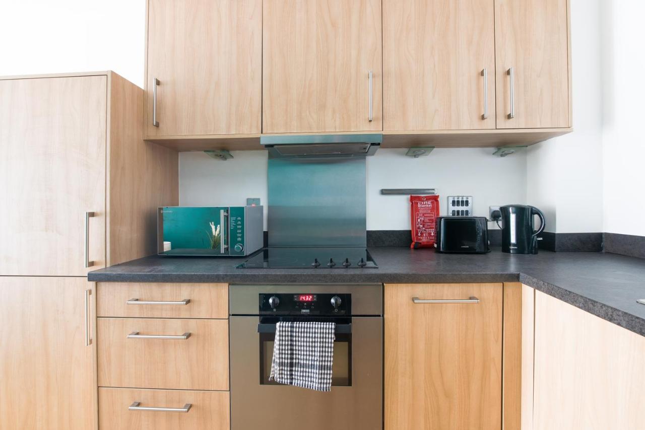 1 Bed 1 Min Walk To Broad St Very Central! Apartment Birmingham