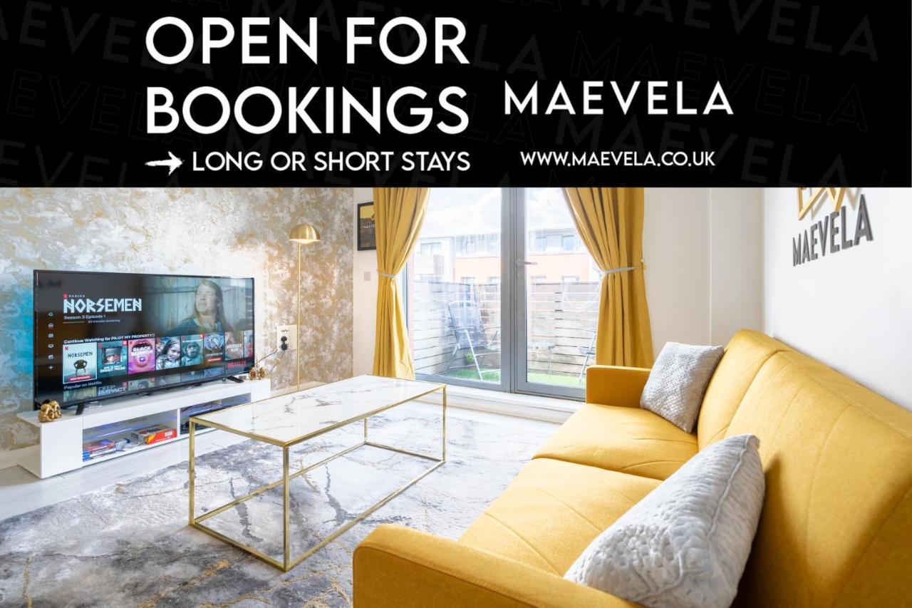 Maevela - Ultra Lavish Luxury 2 Bed Centre - With Balcony - Free Secure Parking - Ps4 & Smart Tv's Apartment