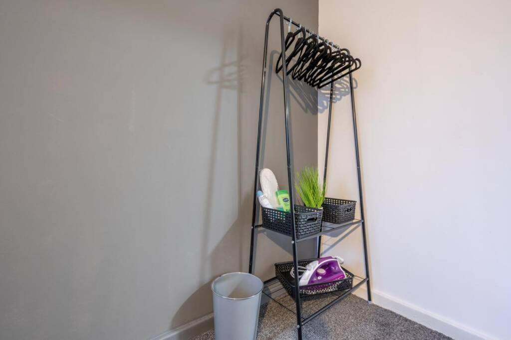 Holiday home 3 Bed Spacious 4 Floor Birmingham