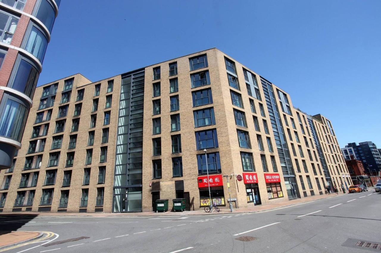 Absolute On Essex: Chinatown Hub With Free Wi-fi And Parking Apartment