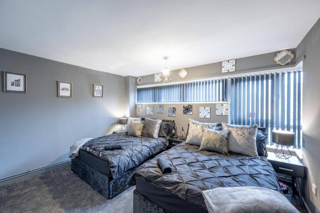 3 Bed Spacious 4 Floor Holiday home *